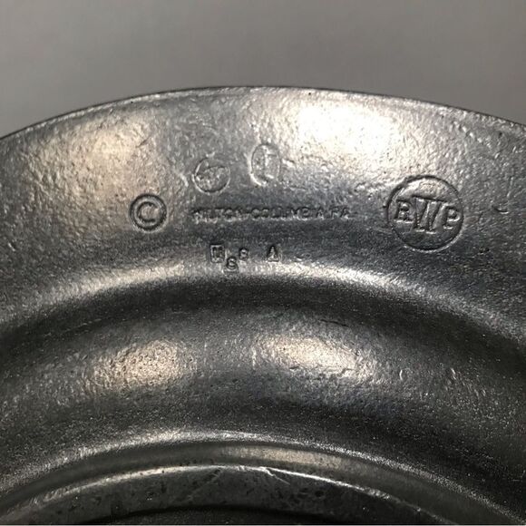 Vintage Wilton Columbia PA RWP pewter plate “days of the week” -Wednesday rare - Picture 4 of 4